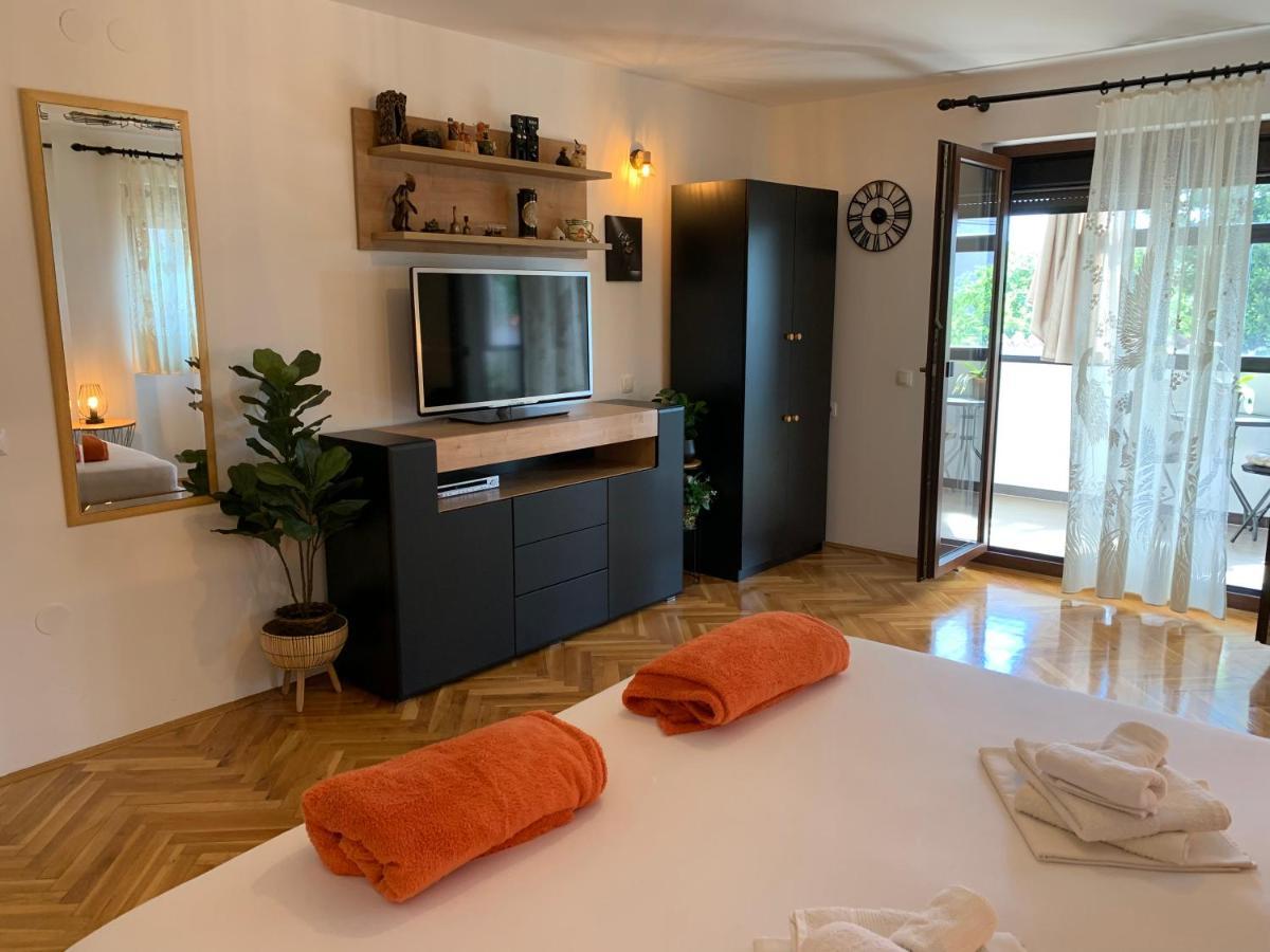 Puntizela-Patty Apartment Pula Luaran gambar